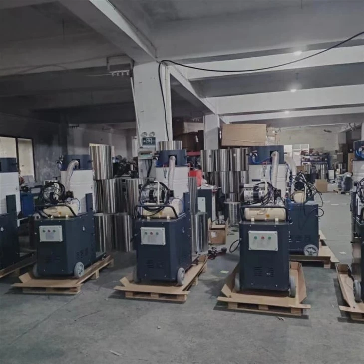 Professional Commercial Cleaning Machine Wet Dry Electric Vacuum Cleaner Highly Efficient New Condition price